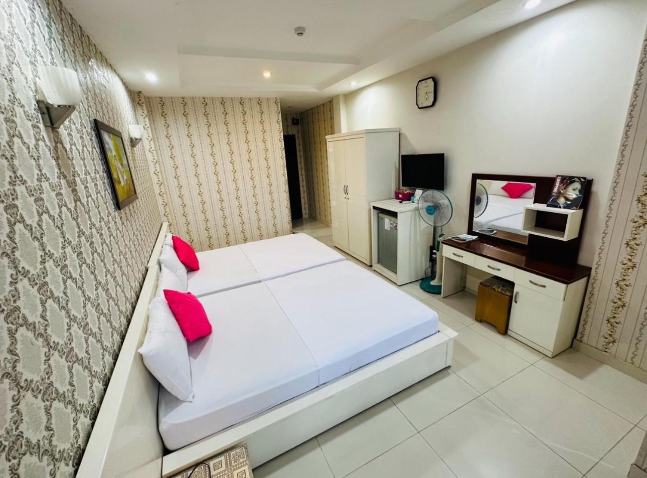 Redflower Hotel Cidade de Ho Chi Minh Exterior foto